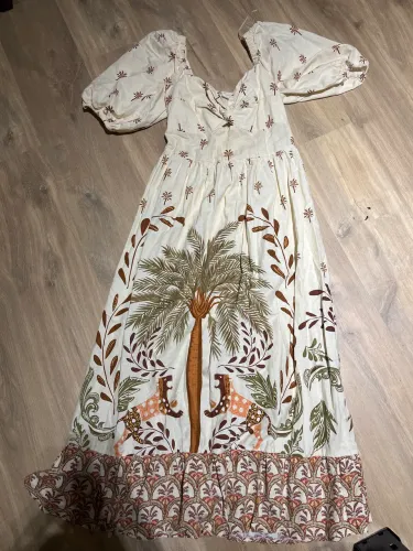 VESTIDO MIDI EM ALGODÃO COM ESTAMPA DE COQUEIROS