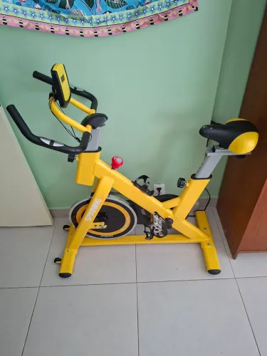 Bicicleta ergométrica spinning