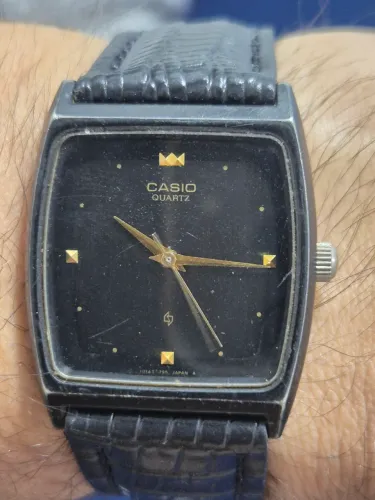 Relógio CASIO MQ-37 JAPAN VINTAGE À QUARTZ - FUNCIONAMENTO OK
