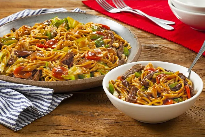 Cozinheiro Oriental (Yakisoba)