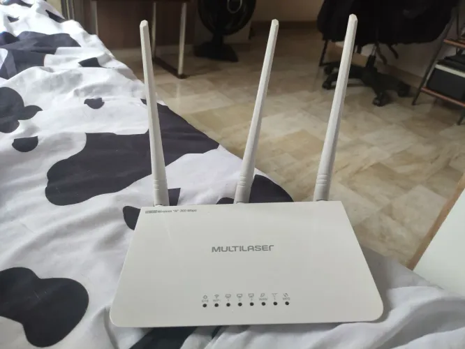 Roteador Multilaser RE163V Wireless 2.4 GHz