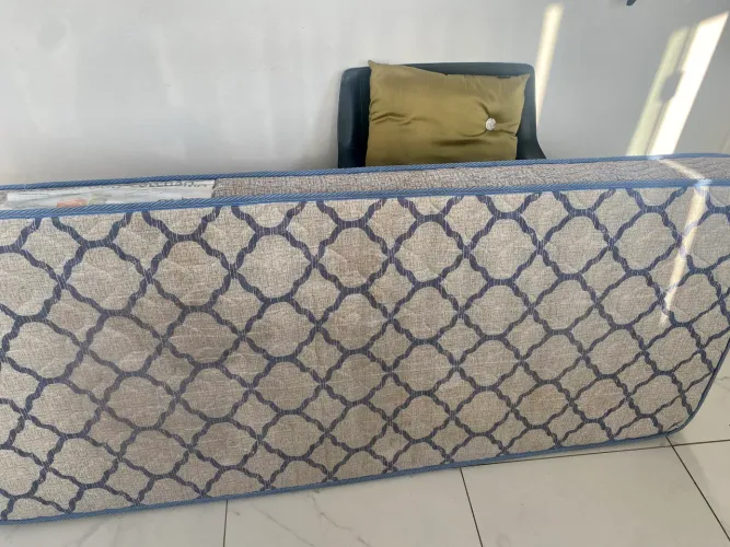 Colchão de solteiro ortobom D 33