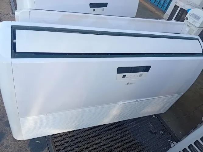 AR CONDICIONADO SEMI NOVO 24 MIL BTUS PISO TETO