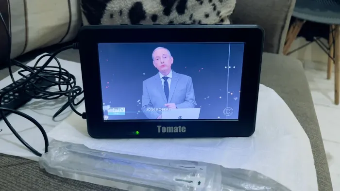 Mini TV led Tomate 7 pol.