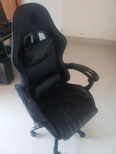 Cadeira gamer usada