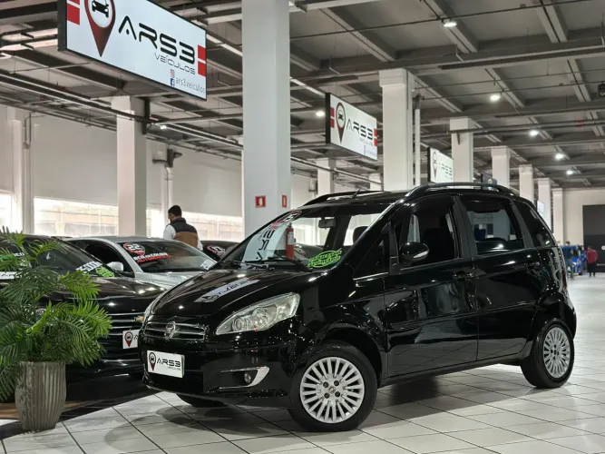 Fiat Idea Attractive 1.4 Fire Flex 8V 5P 2015