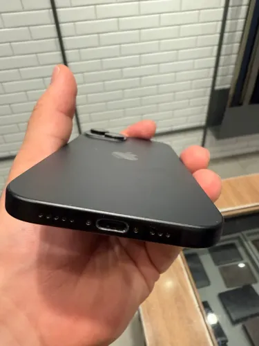 Vendo iPhone 15,128gb sem marcas de uso!
