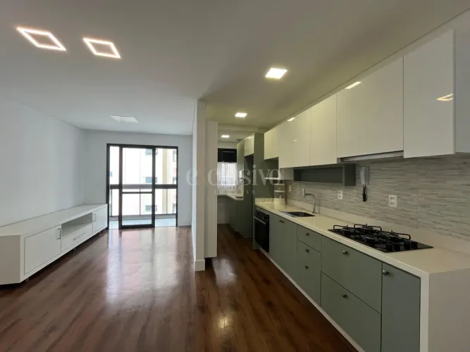 Apartamento para venda 2 dormitórios com vista mar no Bom Abrigo..