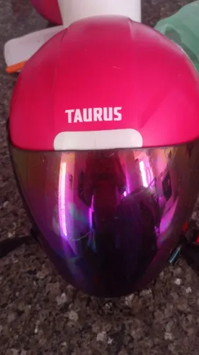 Capacete