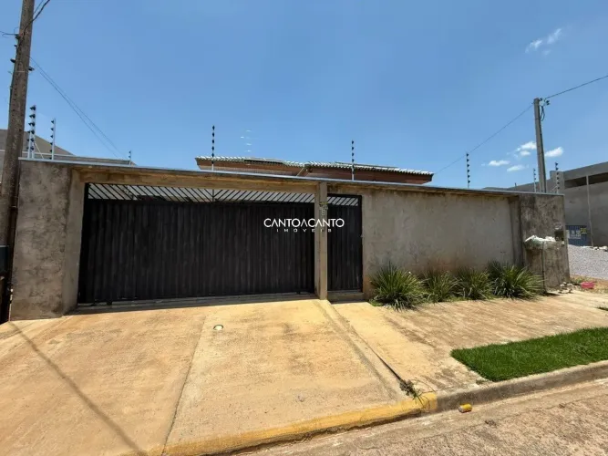 CASA A VENDA - MONTE LIBANO 2