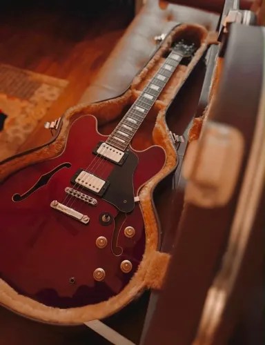 Guitarra Tagima Blues 3000 Semiacústica Vermelha