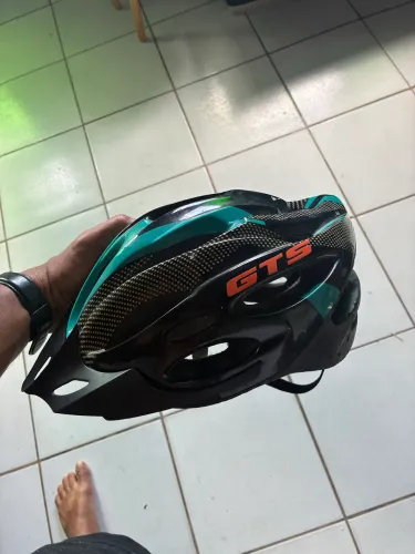 Capacete de ciclismo GTS