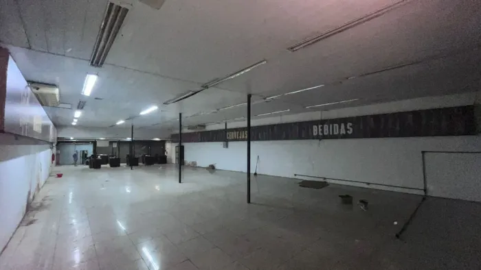 Galpão para alugar, 384 m² por R$ 8.175,00/mês - Colubande - São Gonçalo/RJ
