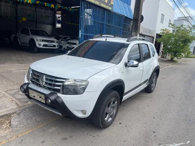 Renault Duster Dynamique 2.0 Hi-flex 16V Mec. 2014
