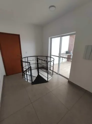 Apartamento Duplex à venda, 3 quartos, 2 suítes, 2 vagas, Bairro do Colonia - Jacareí/SP