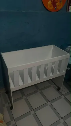 MINI BERÇO BRANCO PRA VENDER LOGO!!!