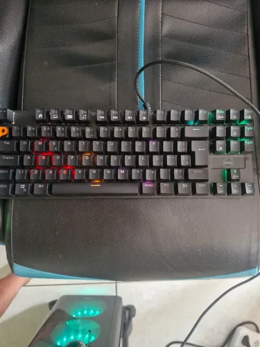 Teclado Mecânico RGB, Marca Dazz, modelo Eclipse.
