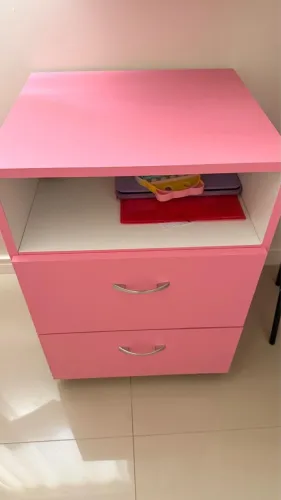 Criado mudo + casa de brinquedos