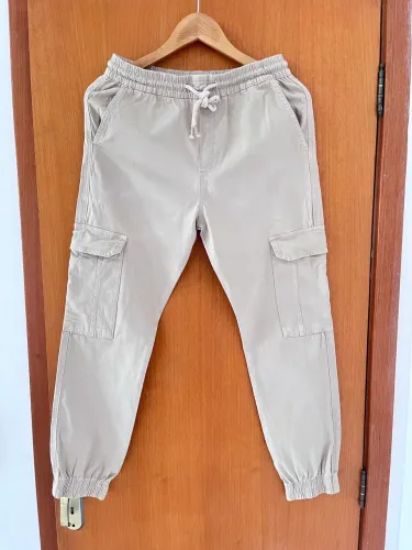 Duas Calças Jogger P $85 - Riachuelo
