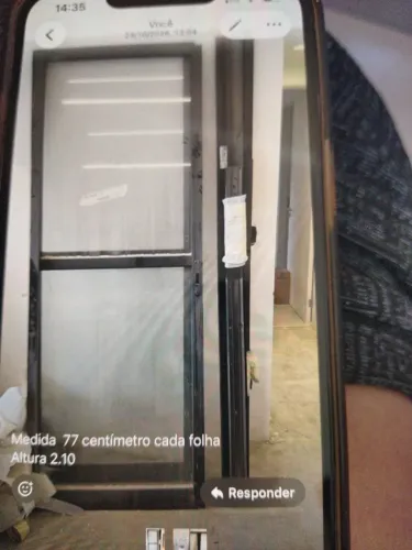 Porta ,janela ,pia de banheiro