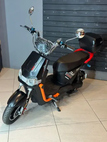 Scooter Elétrica Bibi T-12 - Conforto e estilo em um so veículo! Garanta a sua agora!