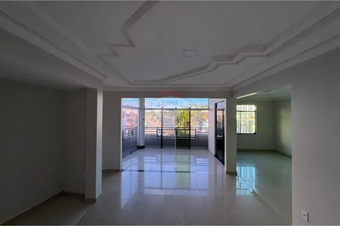 Sala Comercial em Irecê - Av. Adolfo Moitinho