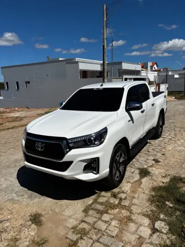 Toyota Hilux CD SRX 4X4 2.8 TDI 16V Diesel Aut. 2019