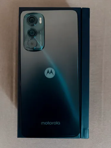 Celular - motorola edge 30