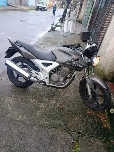 Honda cb Twister 2008