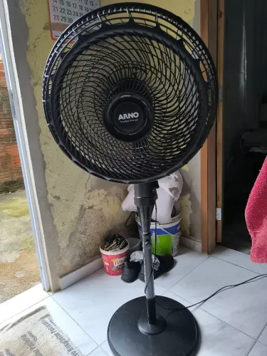 Vendo ventilador de coluna