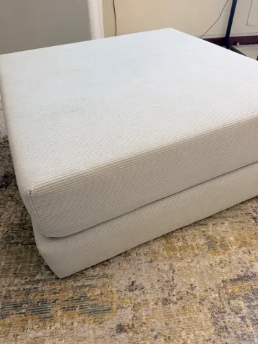 Pufe / Apoio de pé / Chaise sofá na caixa sofá cama Bloom