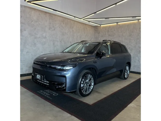 Leapmotor C10 REEV (Híbrido) 2026