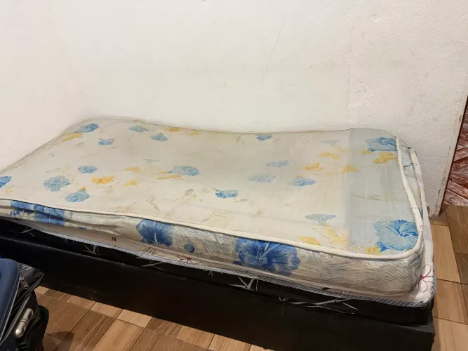 Cama Box de Solteiro com Colchão