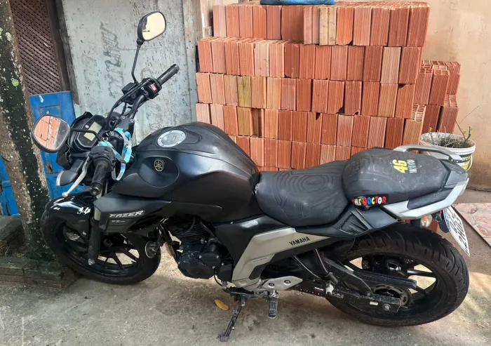Moto Fazer 250