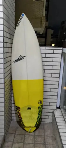 Prancha Hennek 5'11