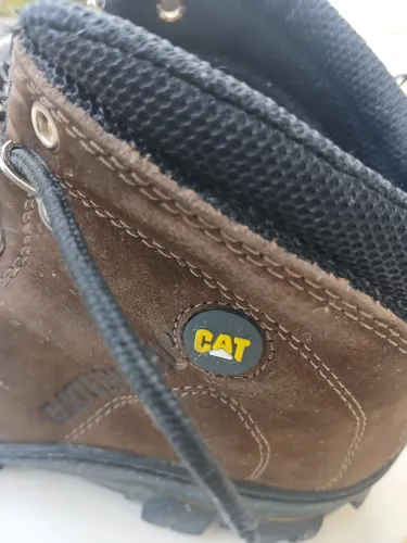 Bota caterpillar  39