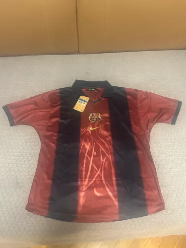 Camiseta Travis Scott x Barcelona tamanho M - Nova e com etiqueta