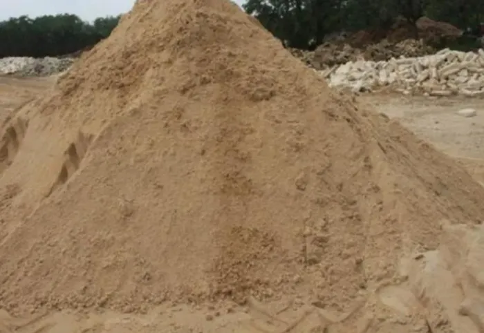 Cimento e areia 
