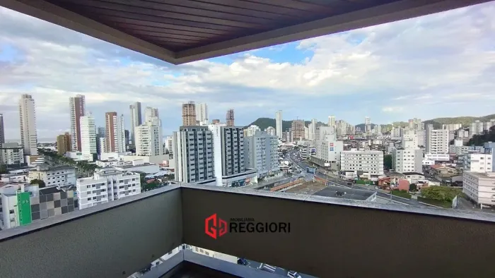 LOCAÇÃO COBERTURA DUPLEX BAIRRO FAZENDO ITAJAI