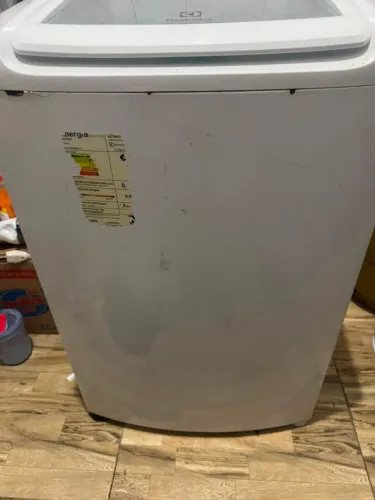 Vendo máquina Eletrolux usada