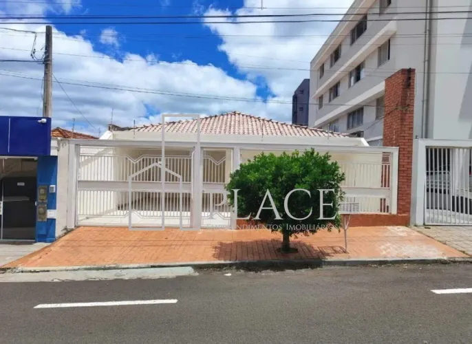 Casa para aluguel no Bairro Banzato, em Marília: 4 quartos, churrasqueira e 3 vagas