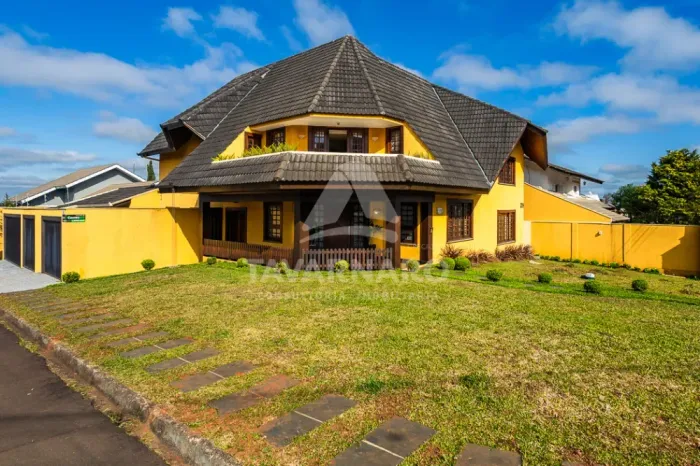 Casa Padrão em Ponta Grossa