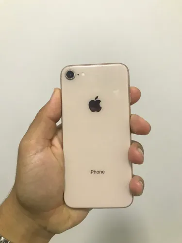 Vendo iPhones 7, 8 e 11