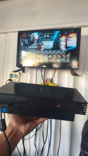 PS2 modelo 3001 revisado funcionando perfeitamente lendo jogos só console sem acessórios