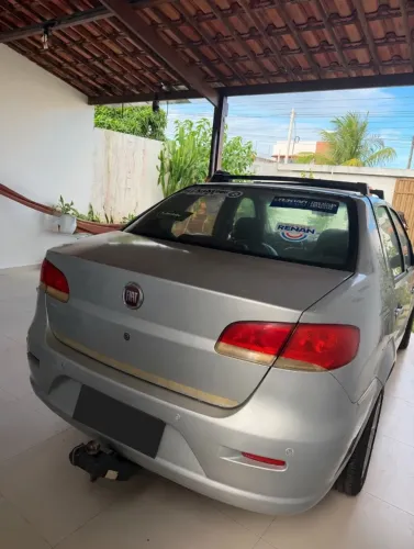Fiat Siena Tetrafuel 1.4 MPI Fire Flex 8V 4P 2010