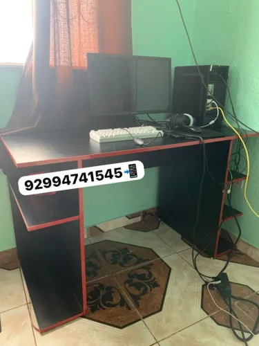 Mesa gamer preta com entrega grátis para toda Manaus 