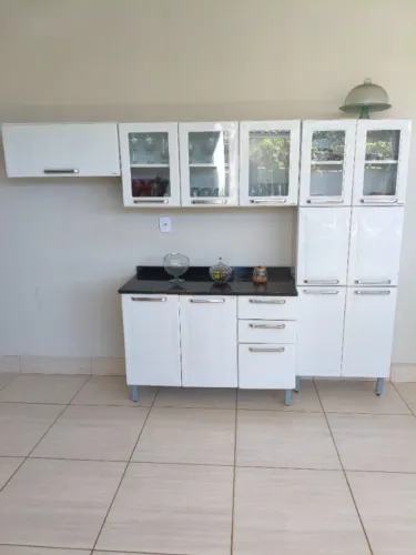 Conjunto de armário de cozinha de aço Itatiaia