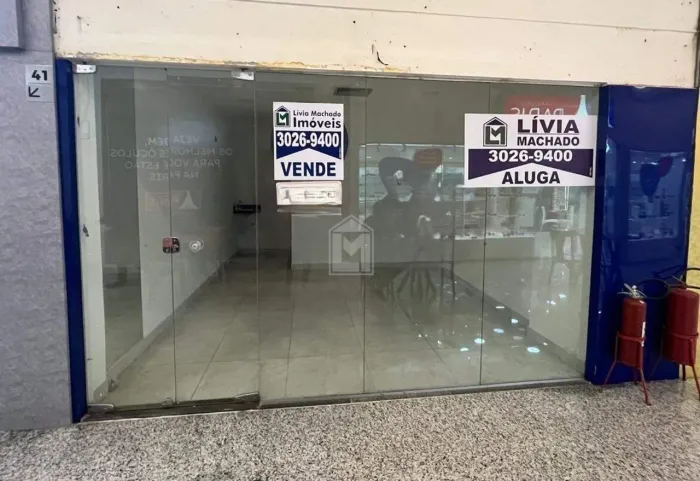 Livia Machado Imóveis vende Loja no Centro da Praia Shopping- Praia do Canto Vitória ES