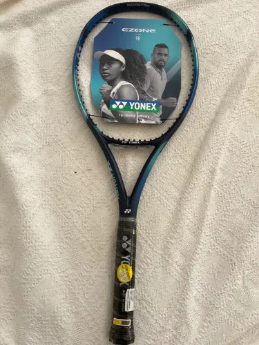 Raquete de tênis Yonex Ezone 98 L3
