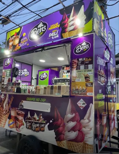TRAILER DE AÇAÍ COMPLETO E LEGALIZADO - PRONTO PARA FATURAR NO MÉIER!